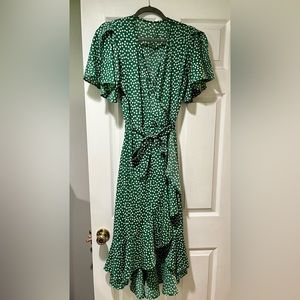 Wrap dress, green with white flowers, medium